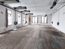 Pronájem výrobních prostor, Krnov, Hlubčická, 600 m2