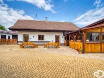 Prodej restaurace, Hradešín, 178 m2