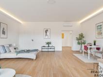 Prodej bytu 2+kk, Třebíč - Vnitřní Město, Karlovo nám., 80 m2