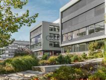 Pronájem kanceláře, Praha - Stodůlky, Laurinova, 1398 m2