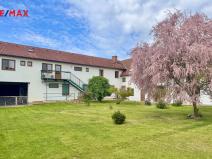 Prodej rodinného domu, Zvěrkovice, 372 m2