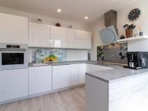 Prodej rodinného domu, Měcholupy, 225 m2