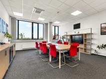 Pronájem kanceláře, Praha - Horní Počernice, Sezemická, 700 m2