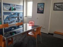 Pronájem kanceláře, Olomouc, Šlechtitelů, 202 m2