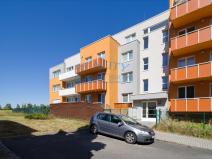 Prodej bytu 2+kk, Praha - Kyje, Farkašova, 40 m2