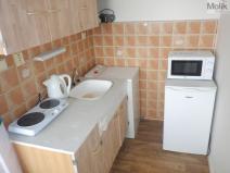 Pronájem bytu 1+kk, Chomutov, Březenecká, 28 m2