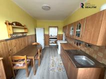 Prodej bytu 3+1, Sokolov, Pionýrů, 72 m2