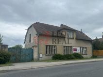 Prodej rodinného domu, Běrunice, Hlavní, 170 m2