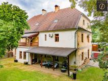 Prodej vily, Roztoky, 300 m2