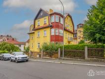 Prodej bytu 4+1, Karlovy Vary, Brožíkova, 128 m2