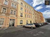 Pronájem kanceláře, Praha - Vinohrady, Sarajevská, 48 m2