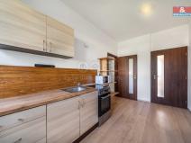 Prodej bytu 2+1, Poběžovice, Nádražní, 65 m2