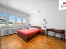 Pronájem bytu 2+kk, Praha - Karlín, Křižíkova, 55 m2