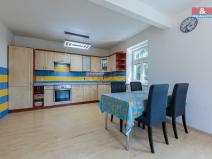 Prodej rodinného domu, Hroznětín, ČSA, 240 m2