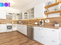 Prodej bytu 3+kk, Kostelec nad Černými lesy, náměstí Smiřických, 85 m2