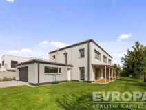 Prodej rodinného domu, Líbeznice, 320 m2