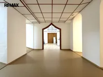 Pronájem obchodního prostoru, Olomouc, Šemberova, 99 m2