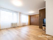 Pronájem bytu 3+1, Praha - Kobylisy, Kurkova, 92 m2