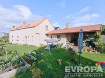 Prodej rodinného domu, Bezvěrov - Chudeč, 180 m2