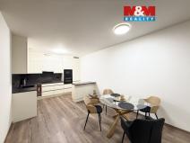 Pronájem bytu 3+kk, Praha, Kolbenova, 98 m2