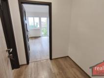 Prodej bytu 1+kk, Nupaky, Nupacká, 38 m2