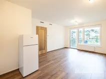 Pronájem bytu 1+kk, Praha - Vysočany, Kolbenova, 33 m2