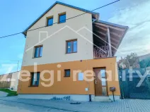 Prodej apartmánu, Lednice, 200 m2