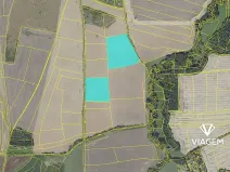 Prodej podílu pole, Praha, 2466 m2