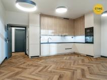 Pronájem bytu 3+kk, Ostrava, Nádražní, 66 m2