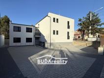 Pronájem bytu 2+kk, Otrokovice, tř. Osvobození, 40 m2