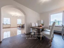 Prodej rodinného domu, Senohraby, U dálnice, 204 m2