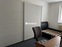 Pronájem bytu 1+kk, Praha - Kamýk, Novodvorská, 14 m2