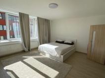 Pronájem bytu 1+kk, Praha - Vysočany, Na Harfě, 36 m2