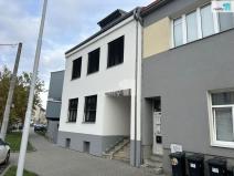 Pronájem bytu 2+1, Holešov, Nerudova, 55 m2