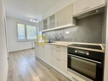 Pronájem bytu 2+1, Strakonice - Strakonice I, Zvolenská, 61 m2