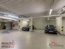 Prodej garážového stání, Brno - Královo Pole, Mojmírovo náměstí, 13 m2