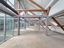 Pronájem kanceláře, Praha - Holešovice, U průhonu, 950 m2