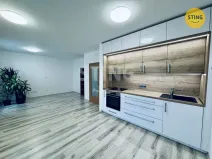 Pronájem bytu 1+kk, Pardubice, U Sportovní školy, 38 m2