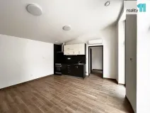 Pronájem bytu 1+kk, Praha - Michle, Michelská, 34 m2