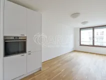 Pronájem bytu 2+kk, Praha - Vysočany, Sokolovská, 54 m2
