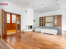 Prodej bytu 3+kk, Karlovy Vary, Krále Jiřího, 120 m2