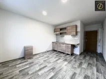 Pronájem bytu 1+1, Klášterec nad Ohří, Družstevní, 40 m2