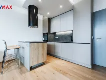 Pronájem bytu 2+kk, Praha - Libeň, U Vlachovky, 2634 m2