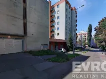 Pronájem garážového stání, Praha - Podolí, Pod Klaudiánkou, 14 m2