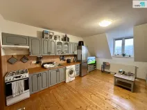 Pronájem bytu 2+kk, Karlovy Vary, Západní, 40 m2