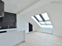 Prodej bytu 1+kk, Praha - Vinohrady, Laubova, 39 m2