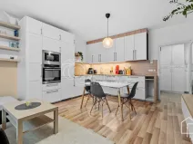 Prodej bytu 2+kk, Praha - Uhříněves, Oty Bubeníčka, 51 m2