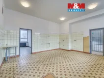 Pronájem obchodního prostoru, Klatovy - Klatovy III, Nádražní, 38 m2