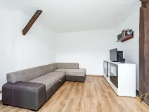 Prodej bytu 3+kk, Studená, nám. Sv. J. Nepomuckého, 117 m2