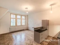 Pronájem bytu 2+kk, Praha - Staré Město, Kaprova, 60 m2